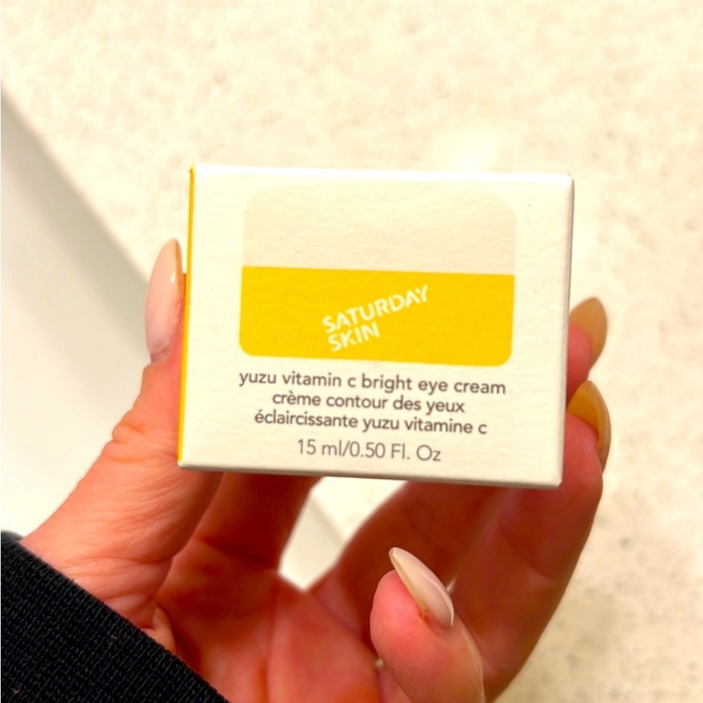 Saturday skin vitamin C, seven peptide mix eye cream